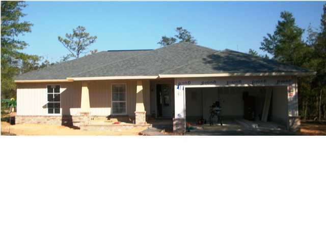 17 Hunters Ridge Road DeFuniak Springs, FL 32433 - Photo 1 of 16 Gallery Image 1