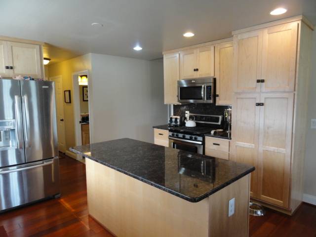 50230 Riverside Drive Macomb, MI 48044 - Photo 9 of 18 31076293-8.JPG