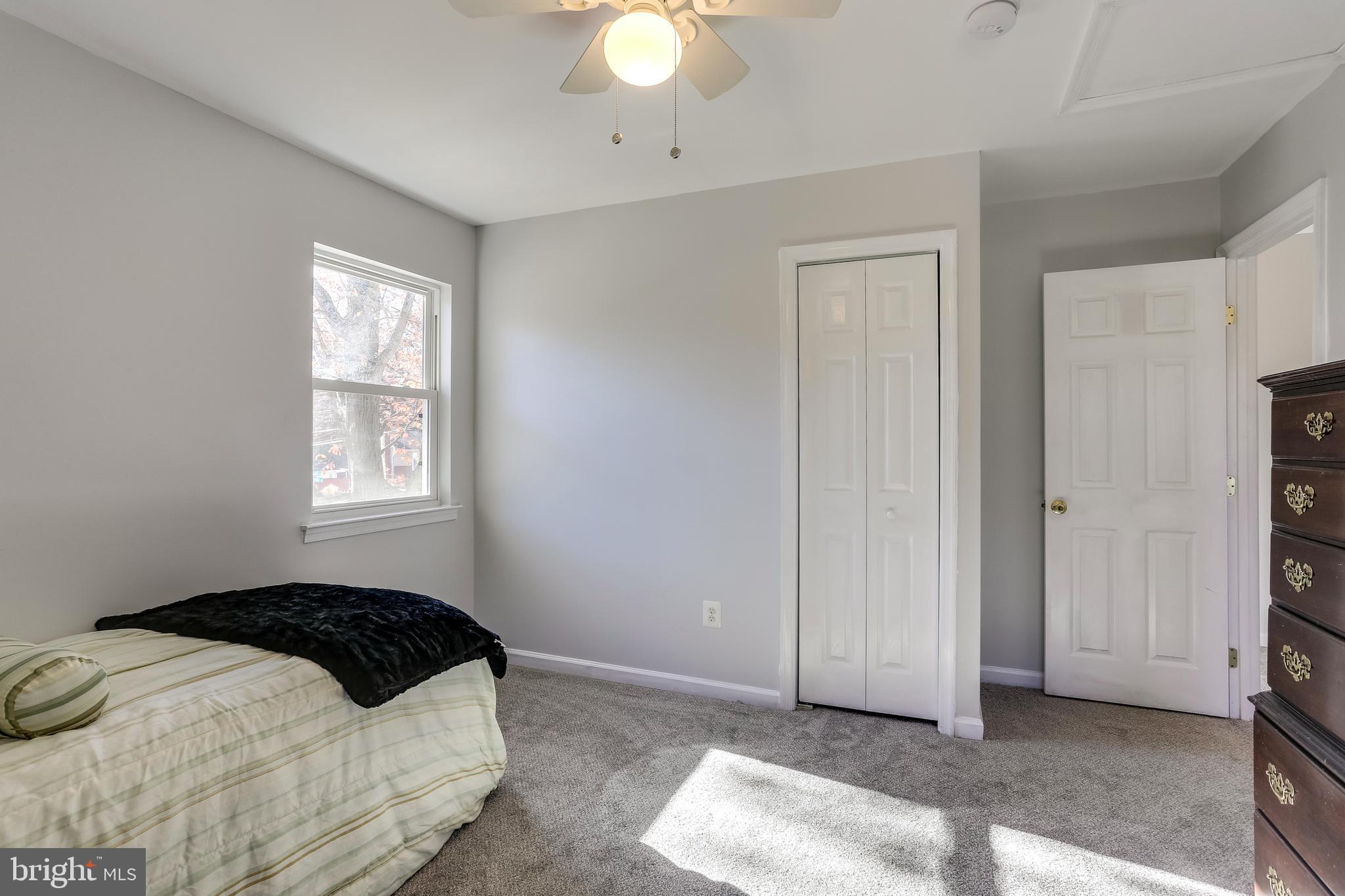 263 Hickory Point Road Pasadena, MD 21122 - Photo 14 of 33 Bedroom #3 new carpet and fresh paint