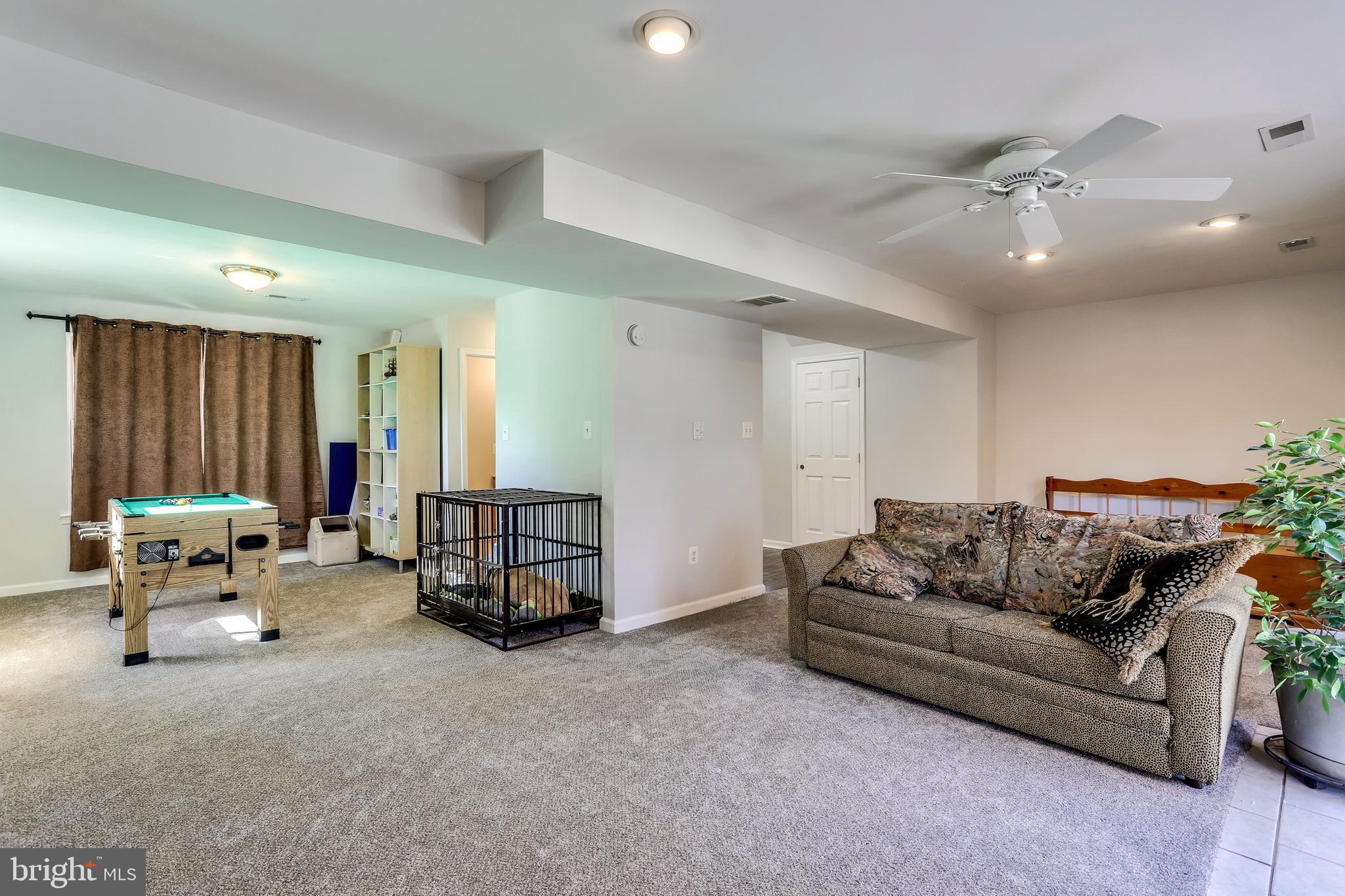 263 Hickory Point Road Pasadena, MD 21122 - Photo 32 of 33 Open floor plan and natural light