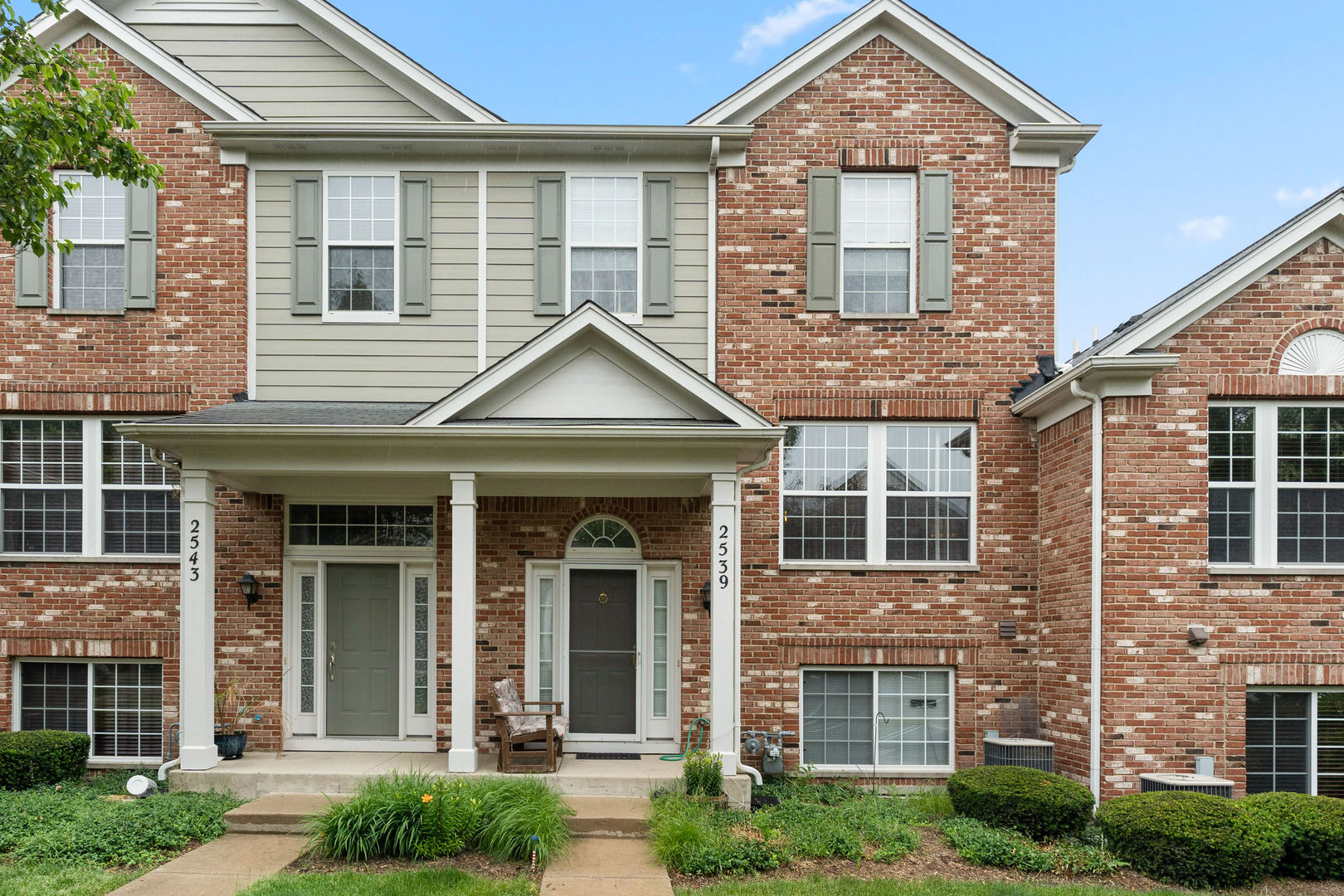 2539 Emily Lane, Elgin, IL 60124 Compass