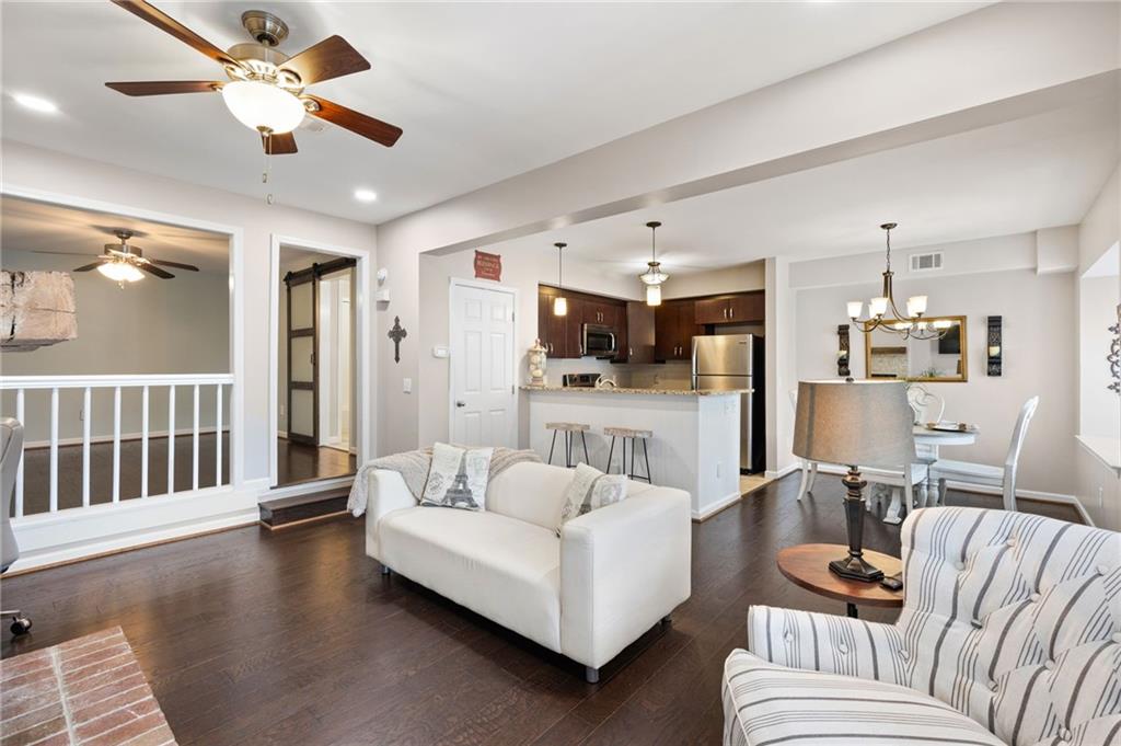 798 Sentinel Ridge Marietta, GA 30064 - Photo 7 of 35