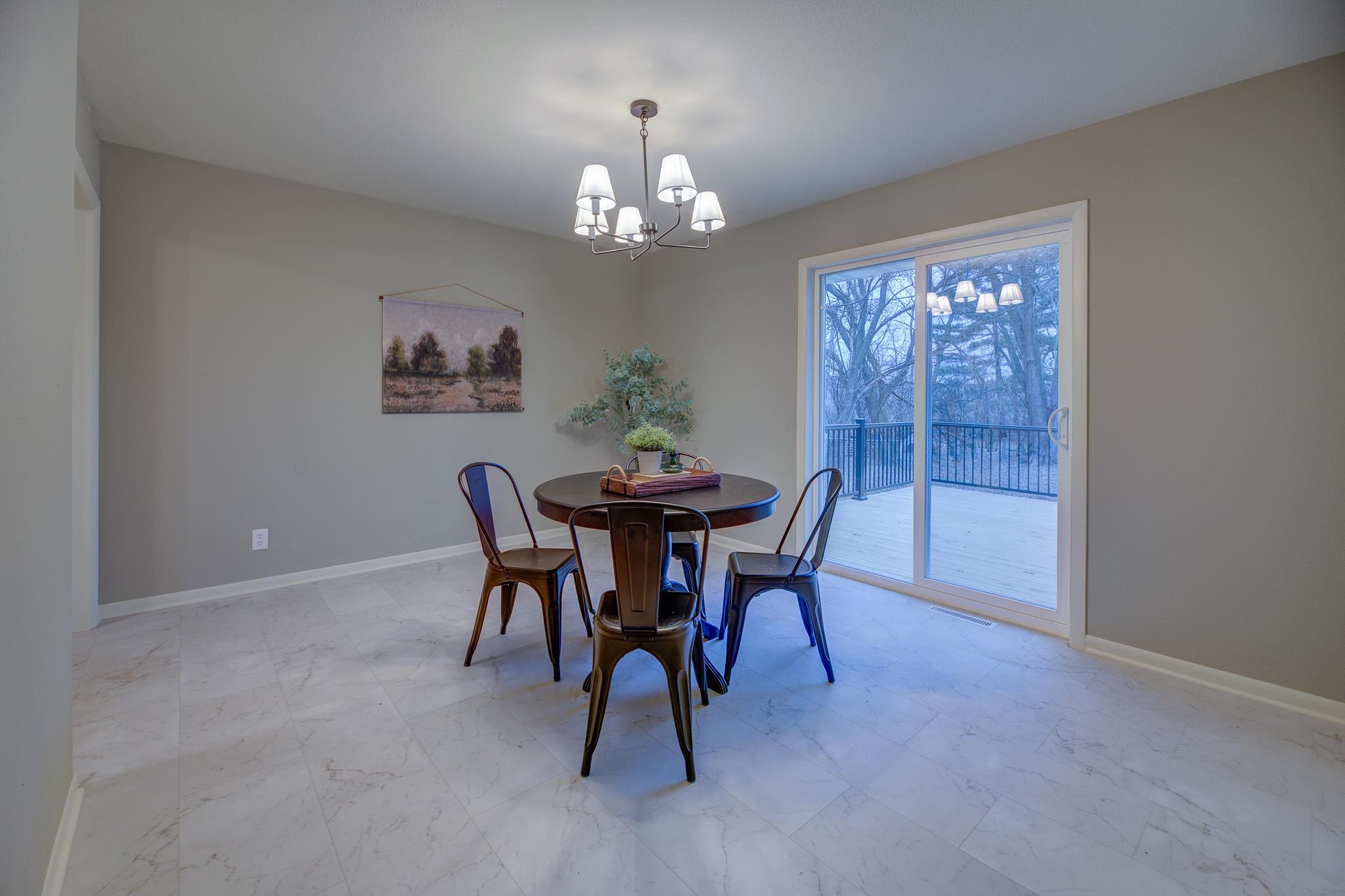 4554 South John Paul Road Milton, WI 53563 - Photo 9 of 25