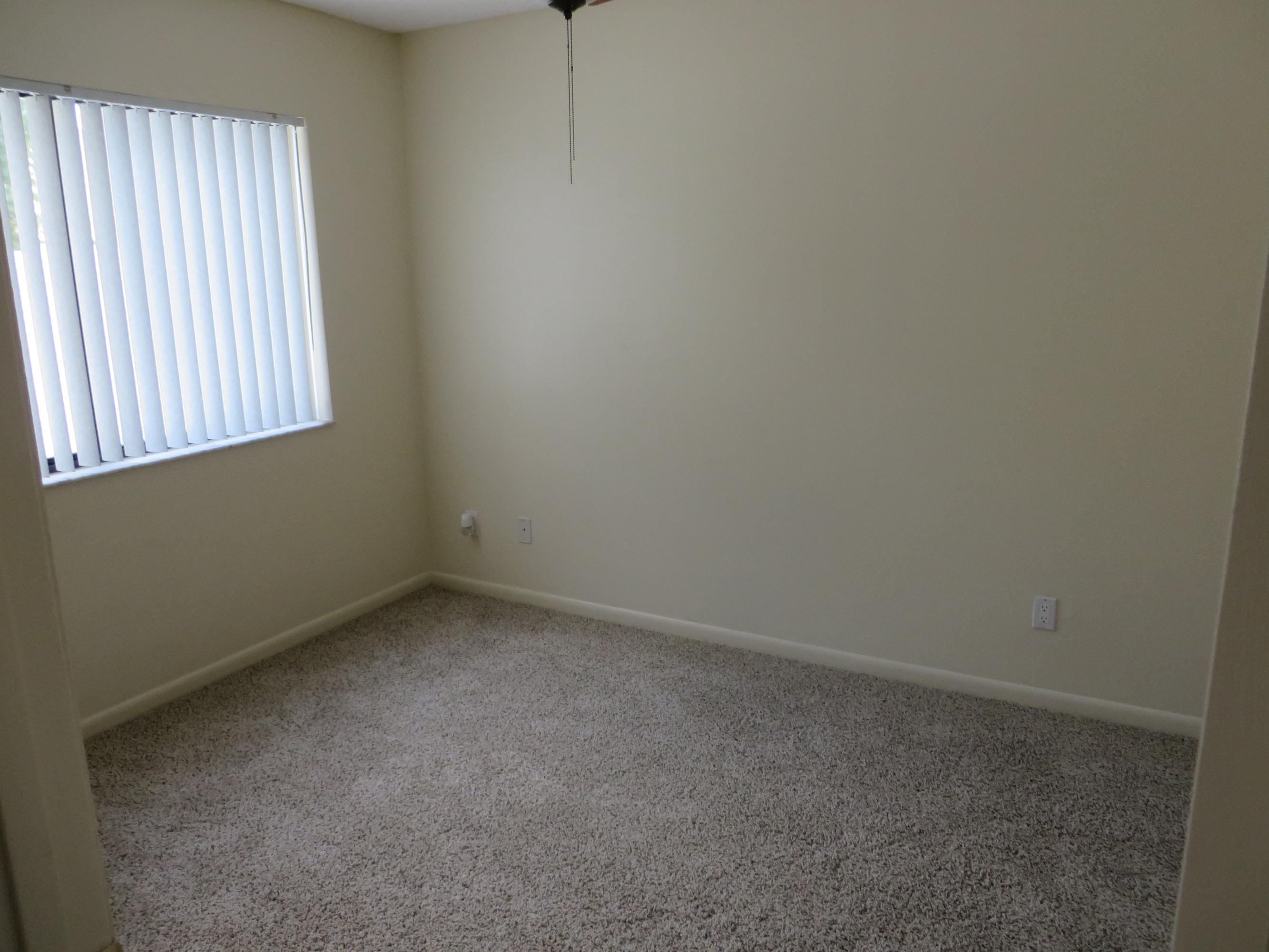 7 Cardiff Way Boynton Beach, FL 33426 - Photo 11 of 21 1st Bedroom