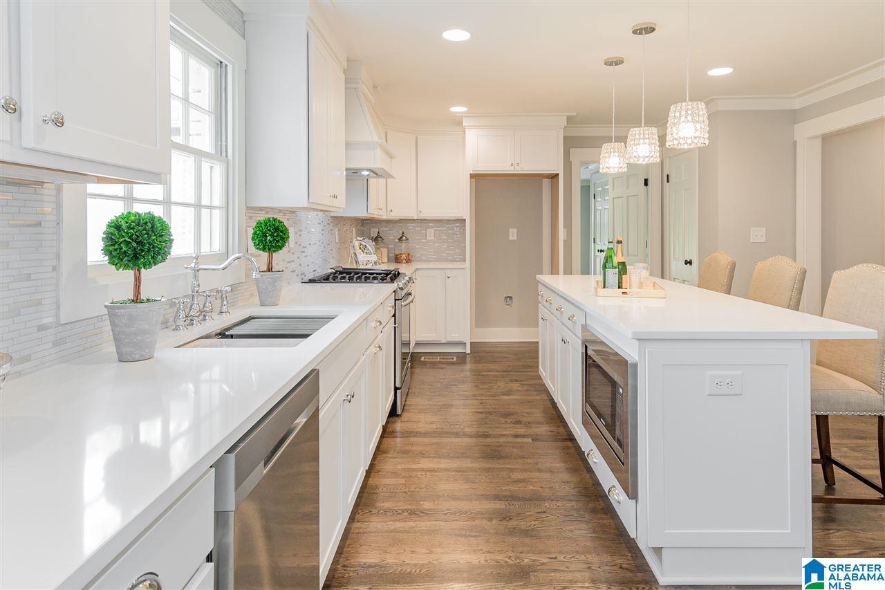 3369 Hermitage Road Birmingham, AL 35223 - Photo 12 of 50