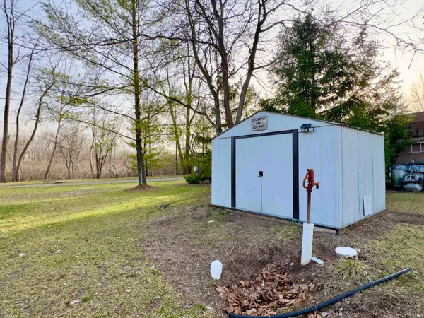 $270,000 | 104 EMS B20D Lane, Pierceton, IN 46562