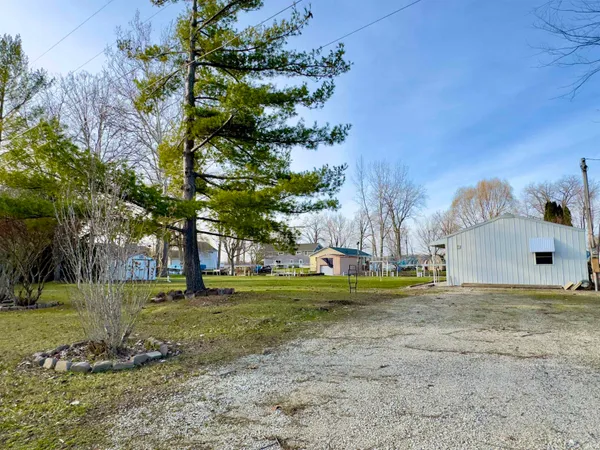 $270,000 | 104 EMS B20D Lane, Pierceton, IN 46562