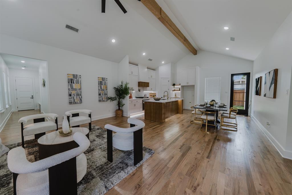 9842 Webb Chapel Road Dallas, TX 75220 - Photo 10 of 23 Gallery Image 10