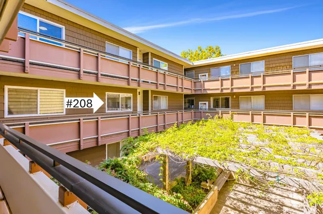 $649,000 | 2601 College Avenue, Unit 208, Berkeley, CA 94704