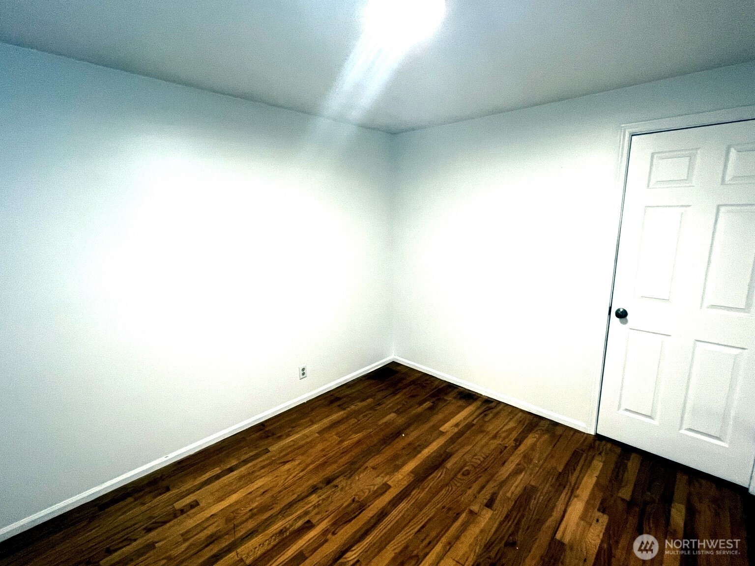 17930 Military Road South SeaTac, WA 98188 - Photo 15 of 19 an empty room with wooden floor