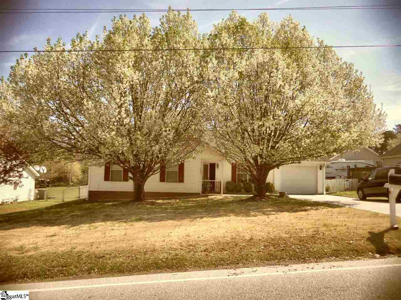 498 Garrett Street Fountain Inn, SC 29644 - Photo 1 of 25 Gallery Image 1