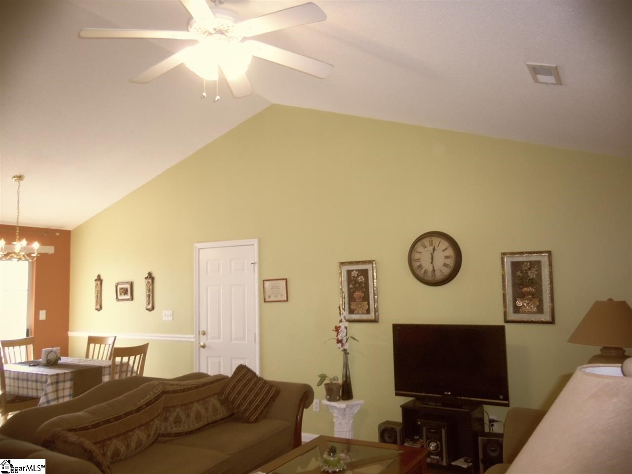 498 Garrett Street Fountain Inn, SC 29644 - Photo 2 of 25 Gallery Image 2