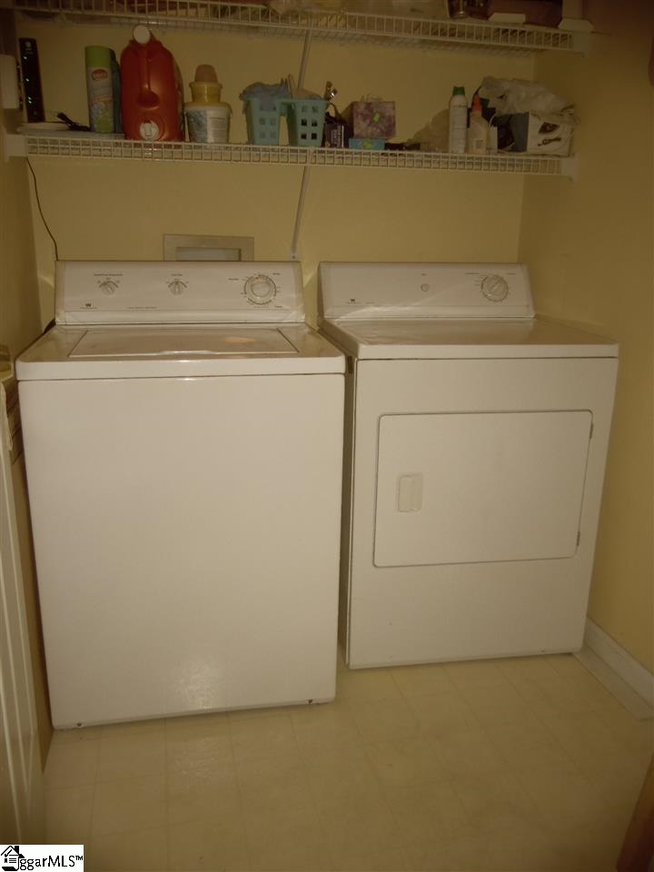 498 Garrett Street Fountain Inn, SC 29644 - Photo 12 of 25 Gallery Image 12
