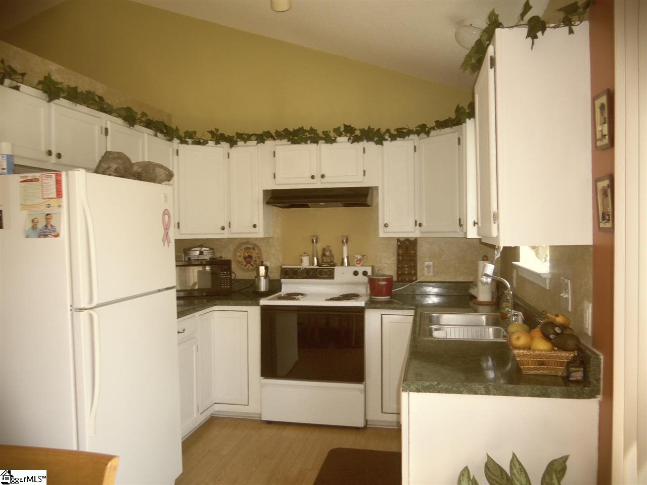 498 Garrett Street Fountain Inn, SC 29644 - Photo 7 of 25 Gallery Image 7