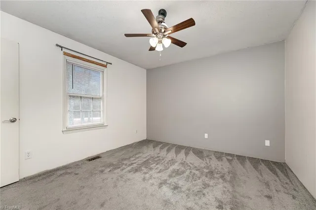 $235,000 | 5204 Woodlane Drive, Julian, NC 27283