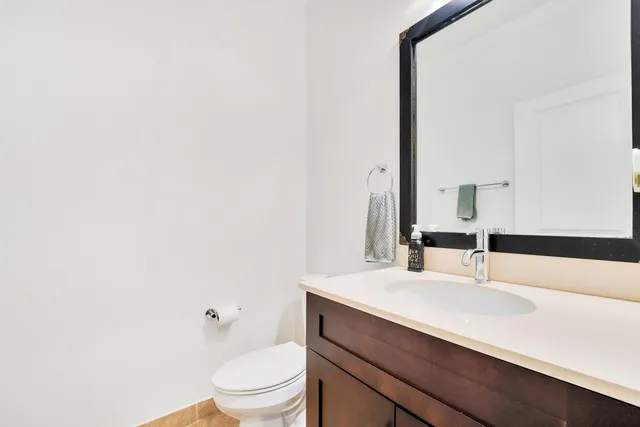 $3,850 | 5904 Northwest 46th Lane, Tamarac, FL 33319