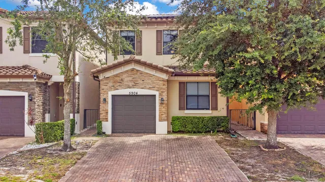 $3,850 | 5904 Northwest 46th Lane, Tamarac, FL 33319