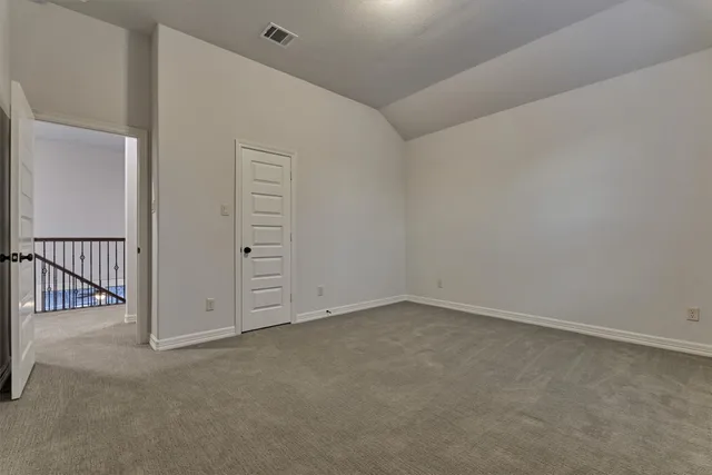 $837,000 | 414 Mill Creek Road, Pinehurst, TX 77362