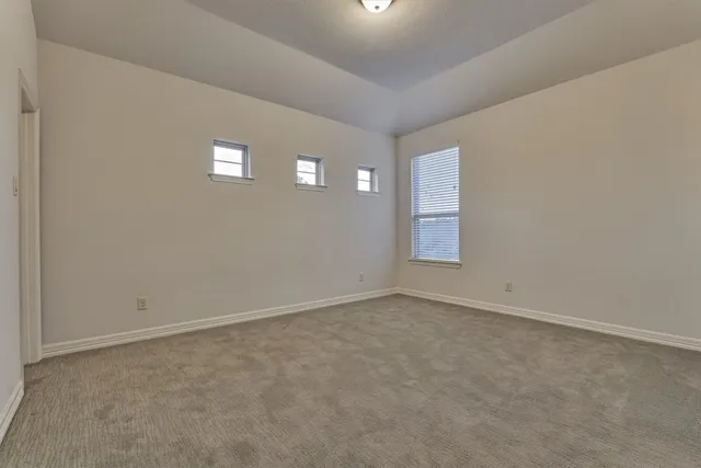 $837,000 | 414 Mill Creek Road, Pinehurst, TX 77362