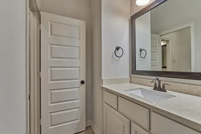 $837,000 | 414 Mill Creek Road, Pinehurst, TX 77362