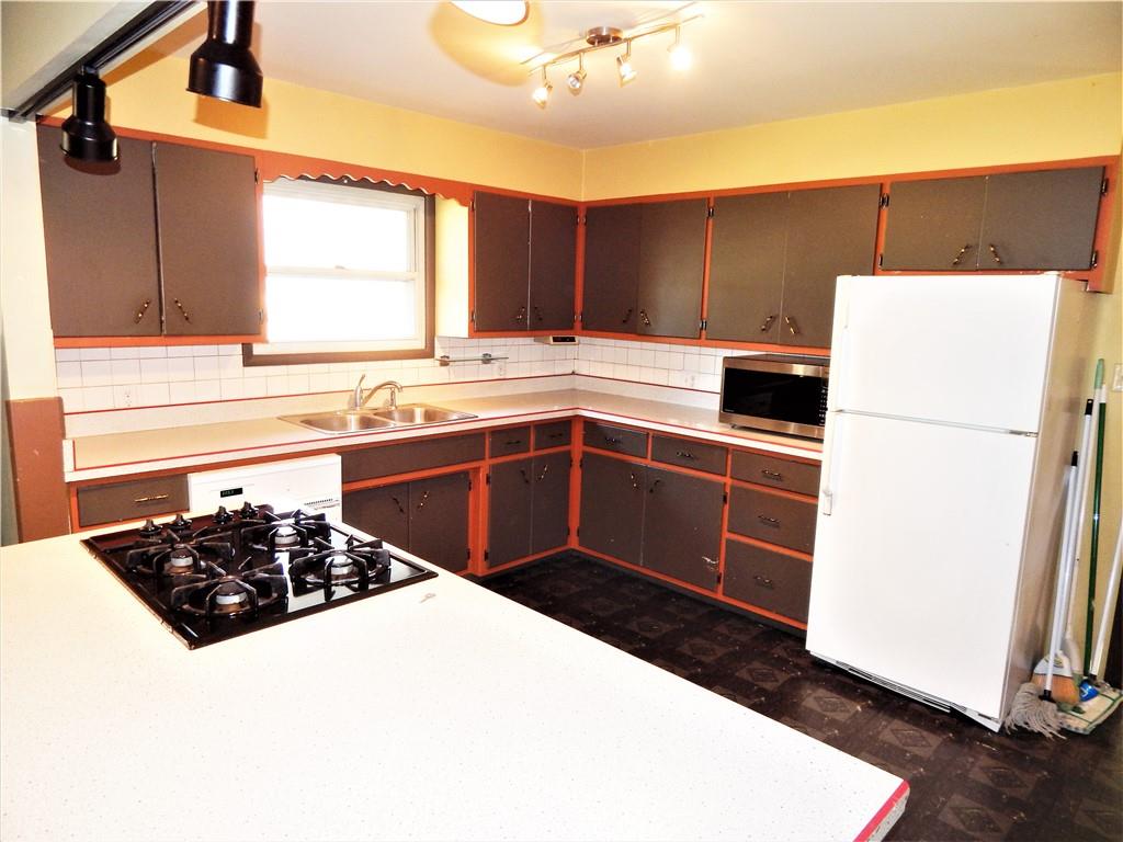 337 East Roberts Road Indianapolis, IN 46227 - Photo 7 of 20 Gallery Image 7
