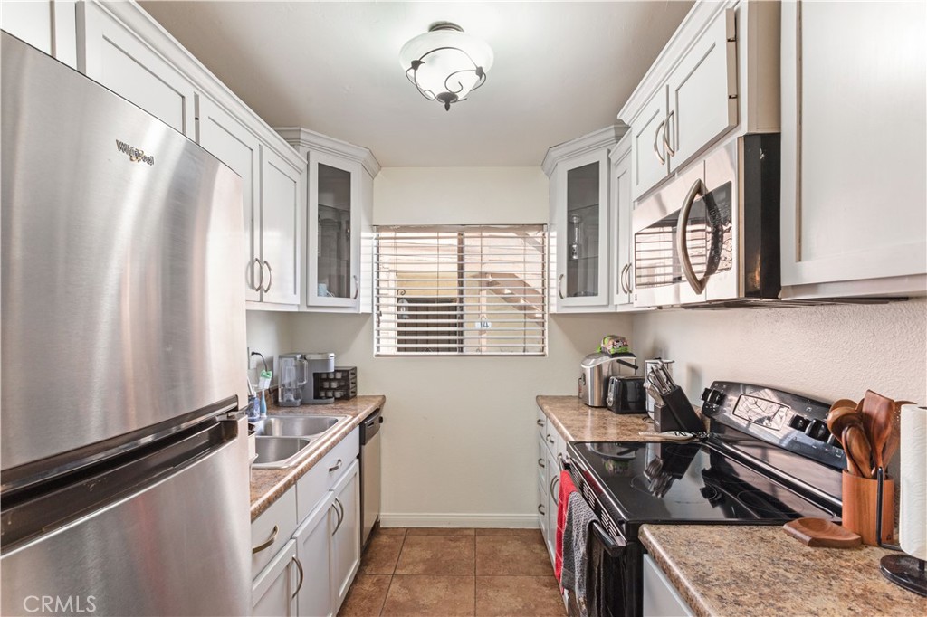 2920 Briarwood Road, Unit I1 Bonita, CA 91902 - Photo 13 of 30