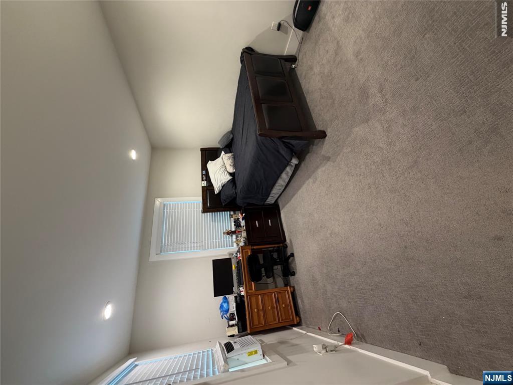 13.5 1st Mahwah, NJ 07430 - Photo 21 of 24