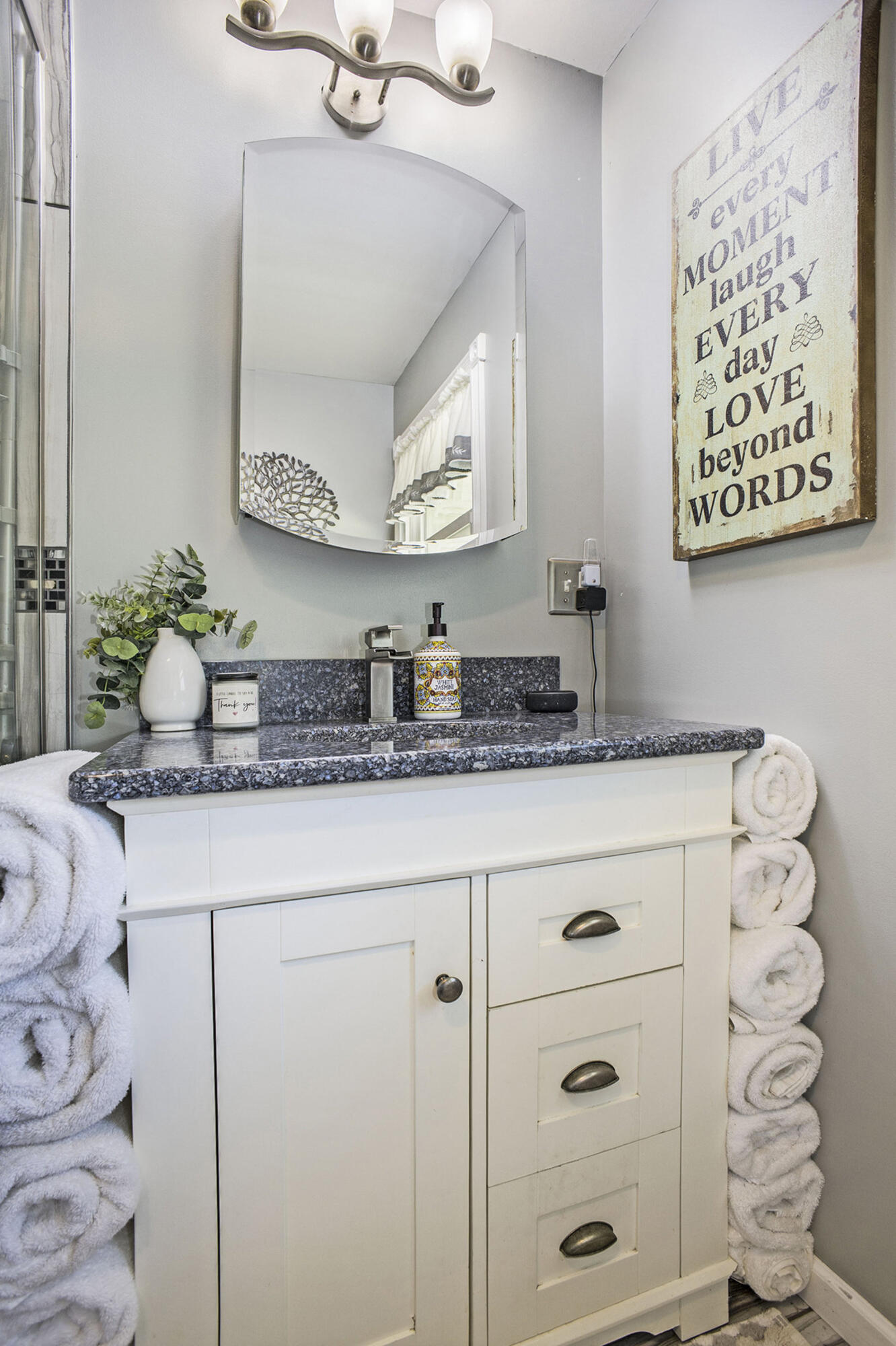 17475 Highway 223 Addison, MI 49220 - Photo 14 of 47 013_img_1146_845