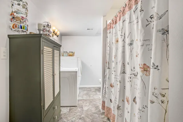 $520,000 | 17475 Highway 223, Addison, MI 49220