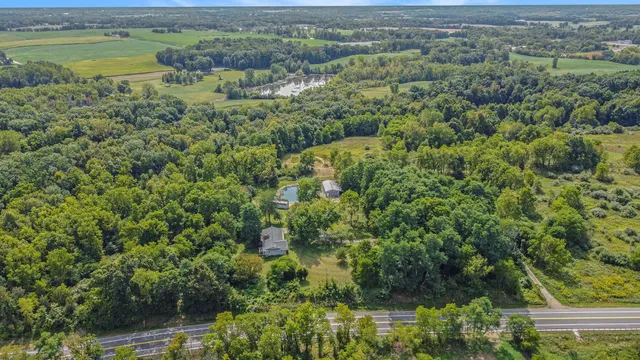 $520,000 | 17475 Highway 223, Addison, MI 49220