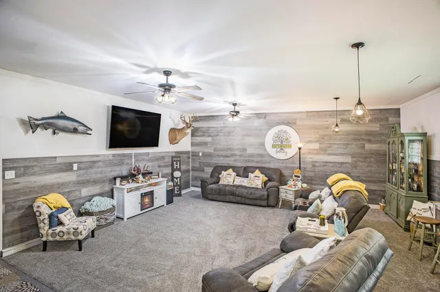 $520,000 | 17475 Highway 223, Addison, MI 49220