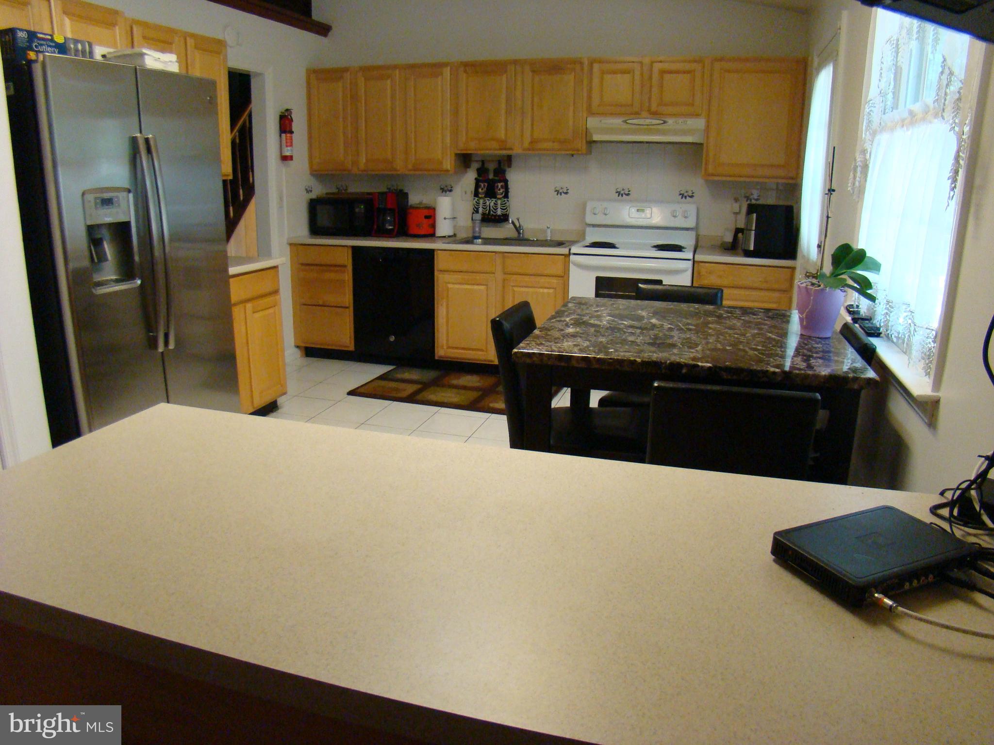 3307 Peach Tree Road Waldorf, MD 20601 - Photo 13 of 27 Kitchen w table space & natural light