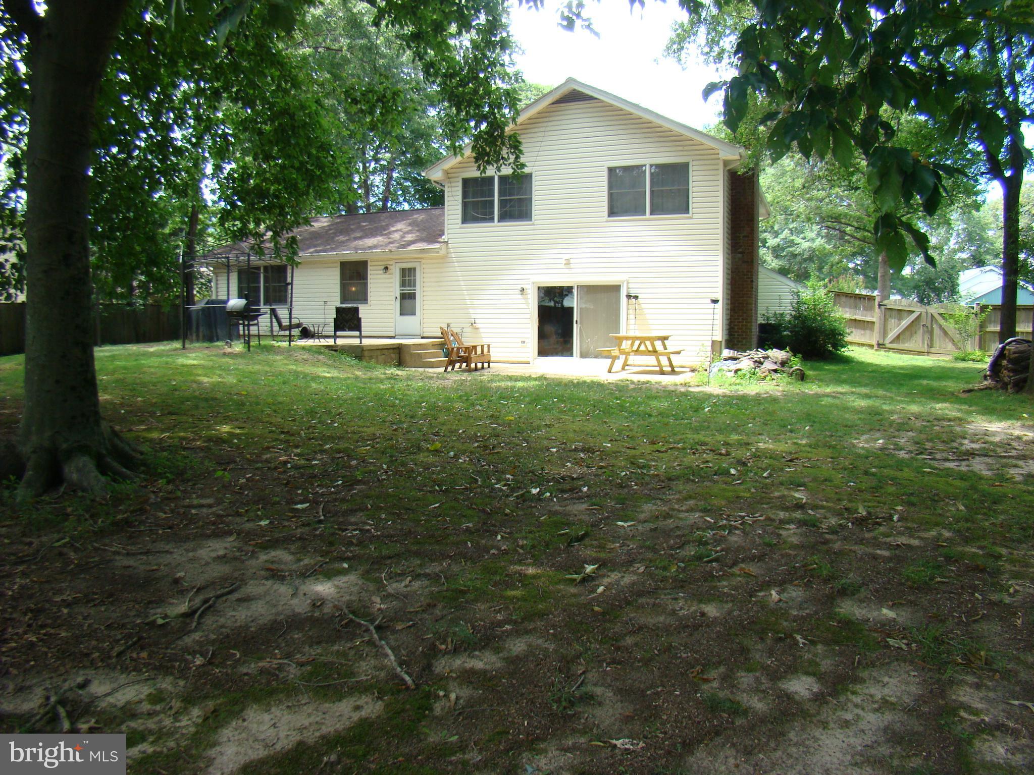 3307 Peach Tree Road Waldorf, MD 20601 - Photo 25 of 27 GREAT private fen backyard for parties
