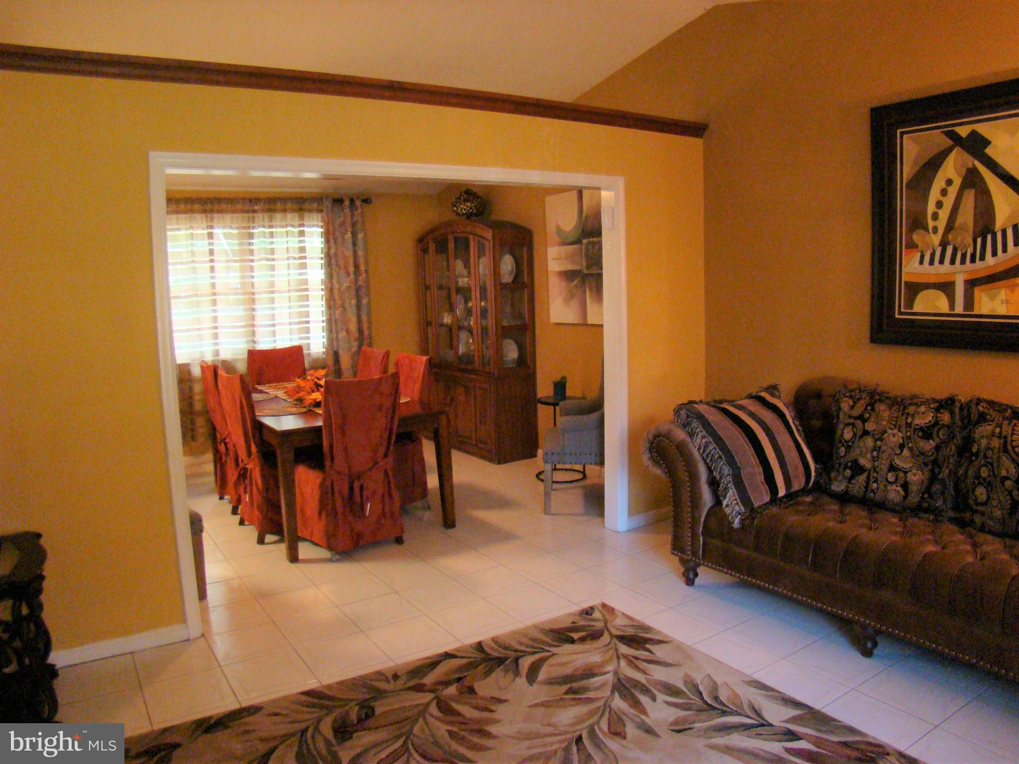 3307 Peach Tree Road Waldorf, MD 20601 - Photo 5 of 27 Living rm right off formal dining area