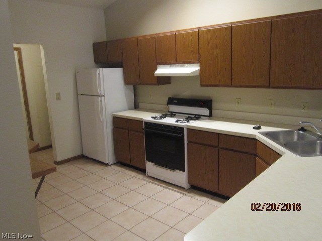 3232 South Meridian Road Youngstown, OH 44511 - Photo 4 of 25 Gallery Image 4