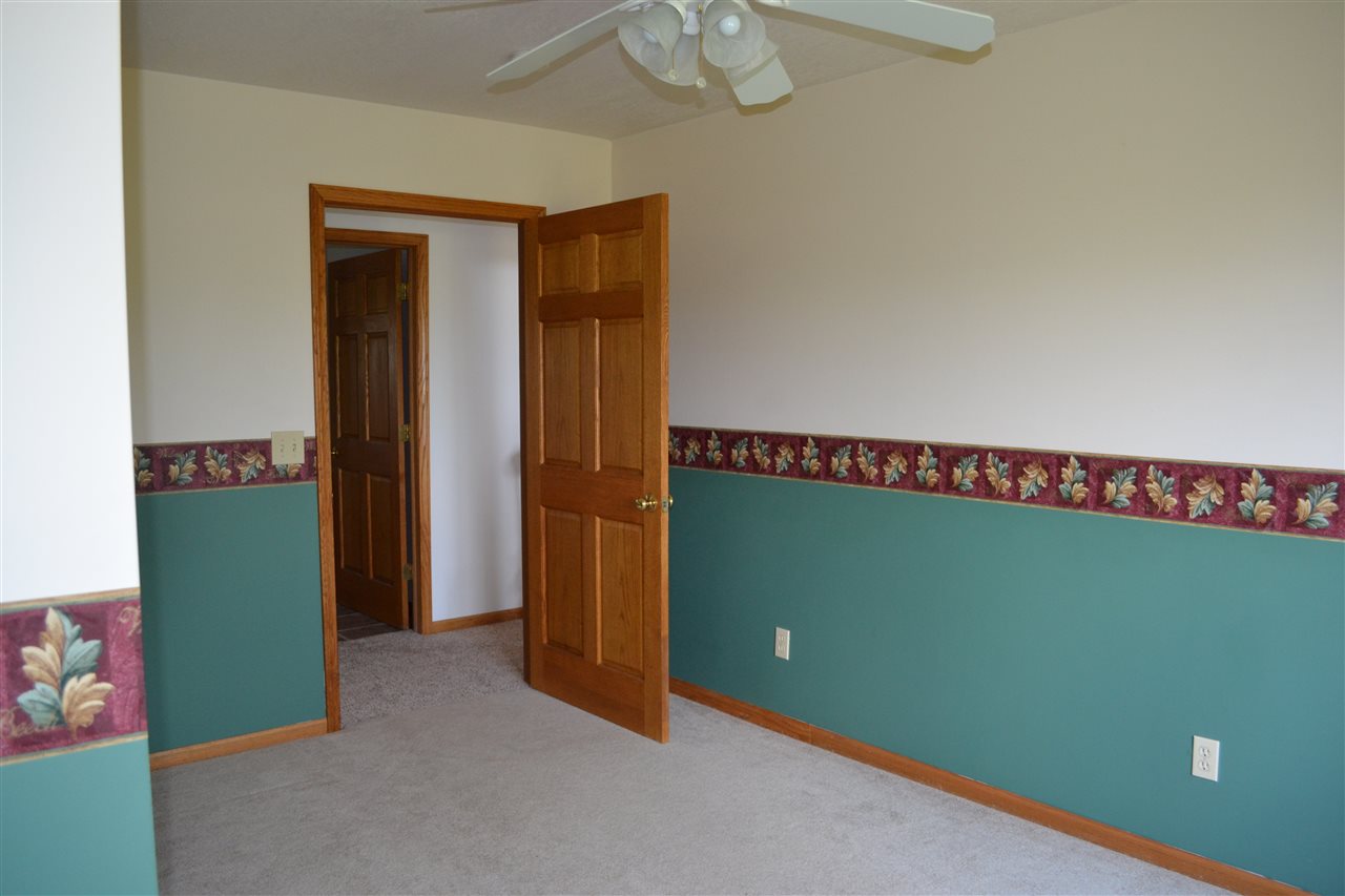 6840 South Summerton Road Shepherd, MI 48883 - Photo 26 of 44 1836471-25.JPG