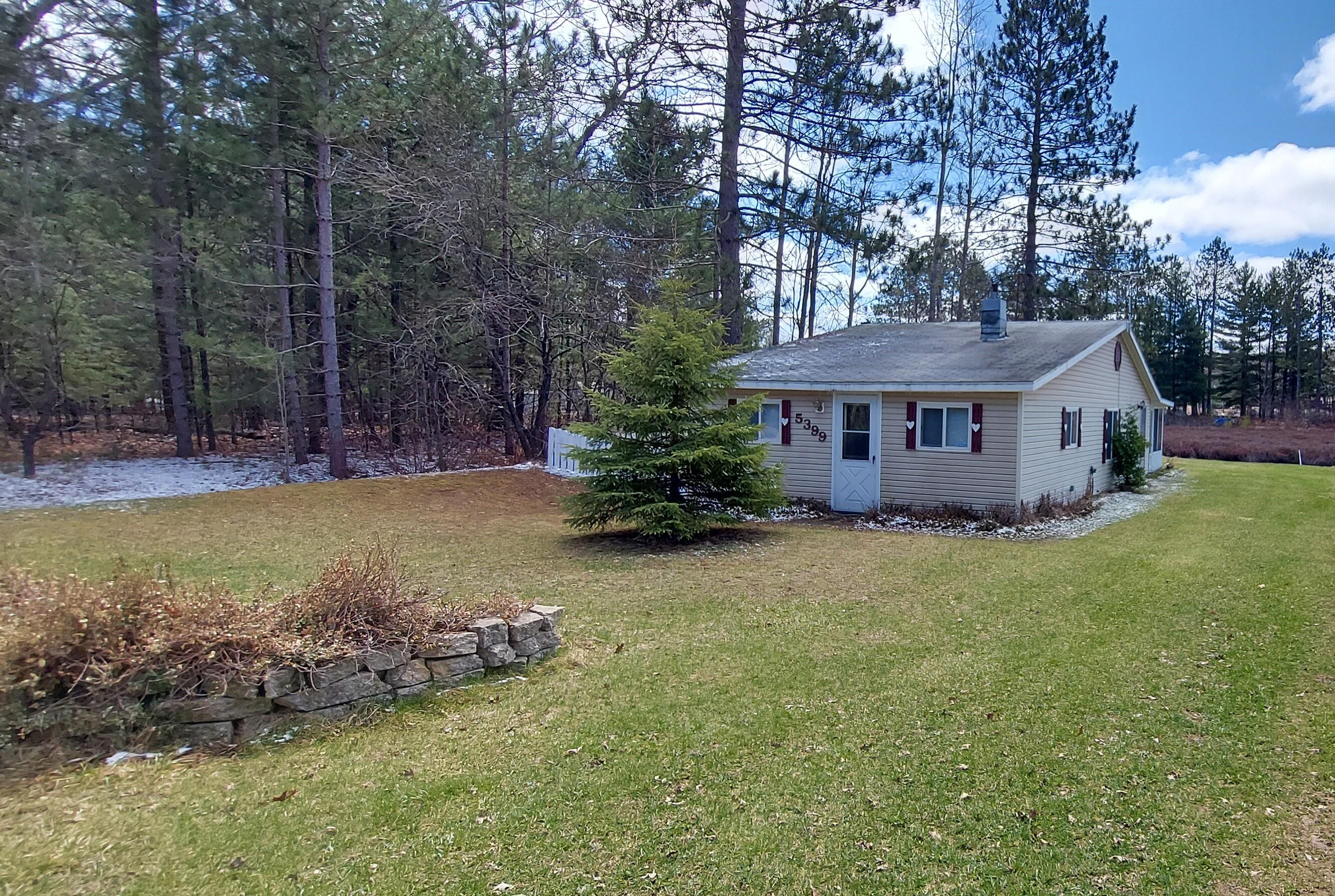 5399 Morrow Road Gladwin, MI 48624 - Photo 1 of 18 20220427_131911