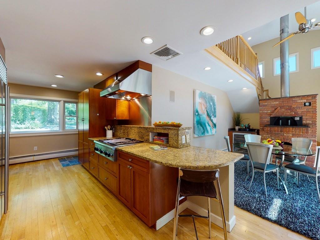 70 Wallis Road Brookline, MA 02467 - Photo 8 of 31