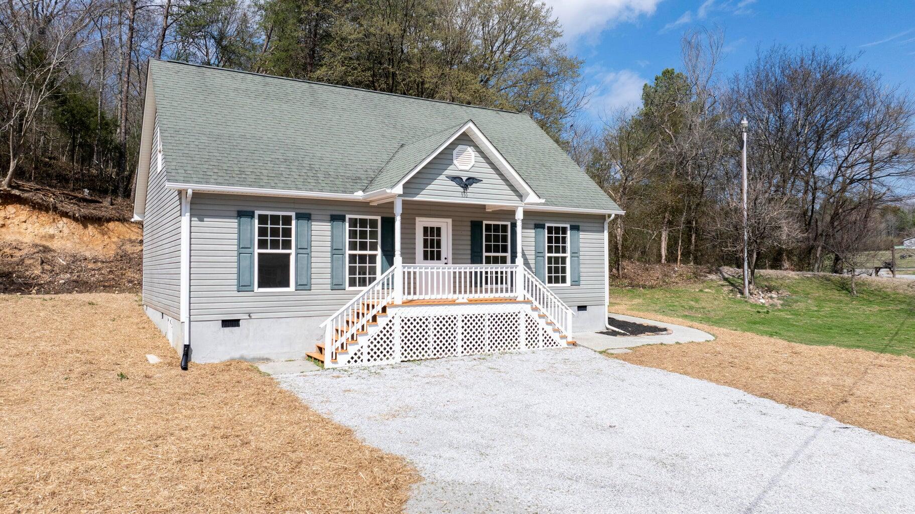 930 Garrison Road Dayton, TN 37321 - Photo 27 of 29 Front of House
