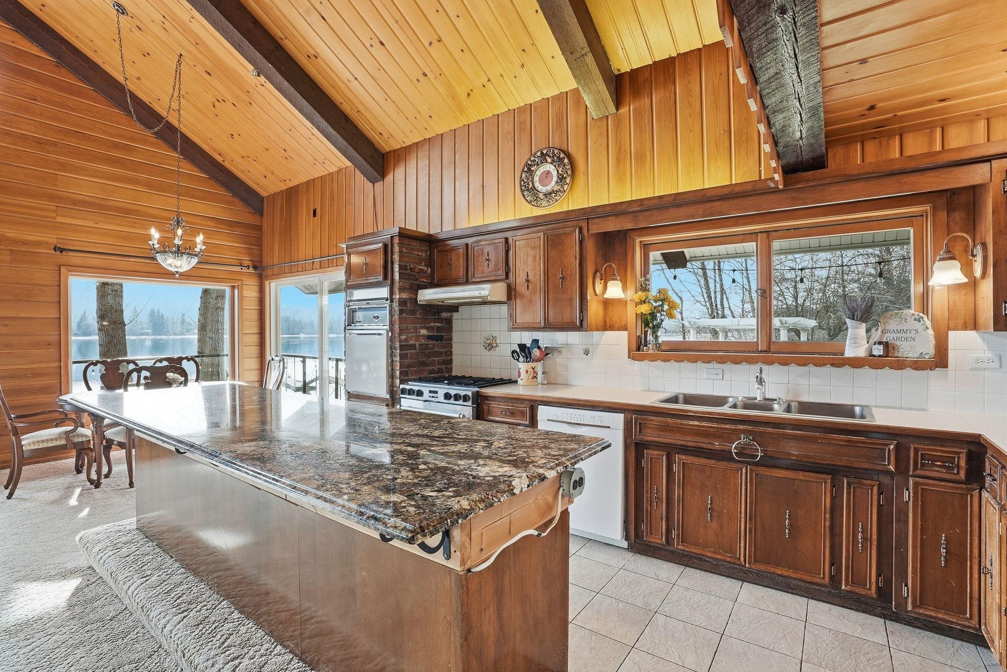 6201 South A S Leclerc Road Newport, WA 99156 - Photo 10 of 50