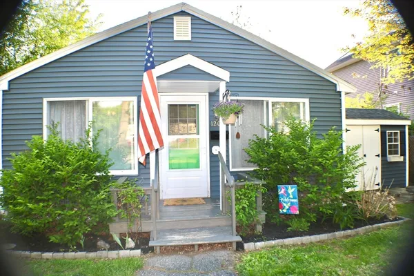 $399,000 | 69 Prospect Street, Unit 2, North Andover, MA 01845