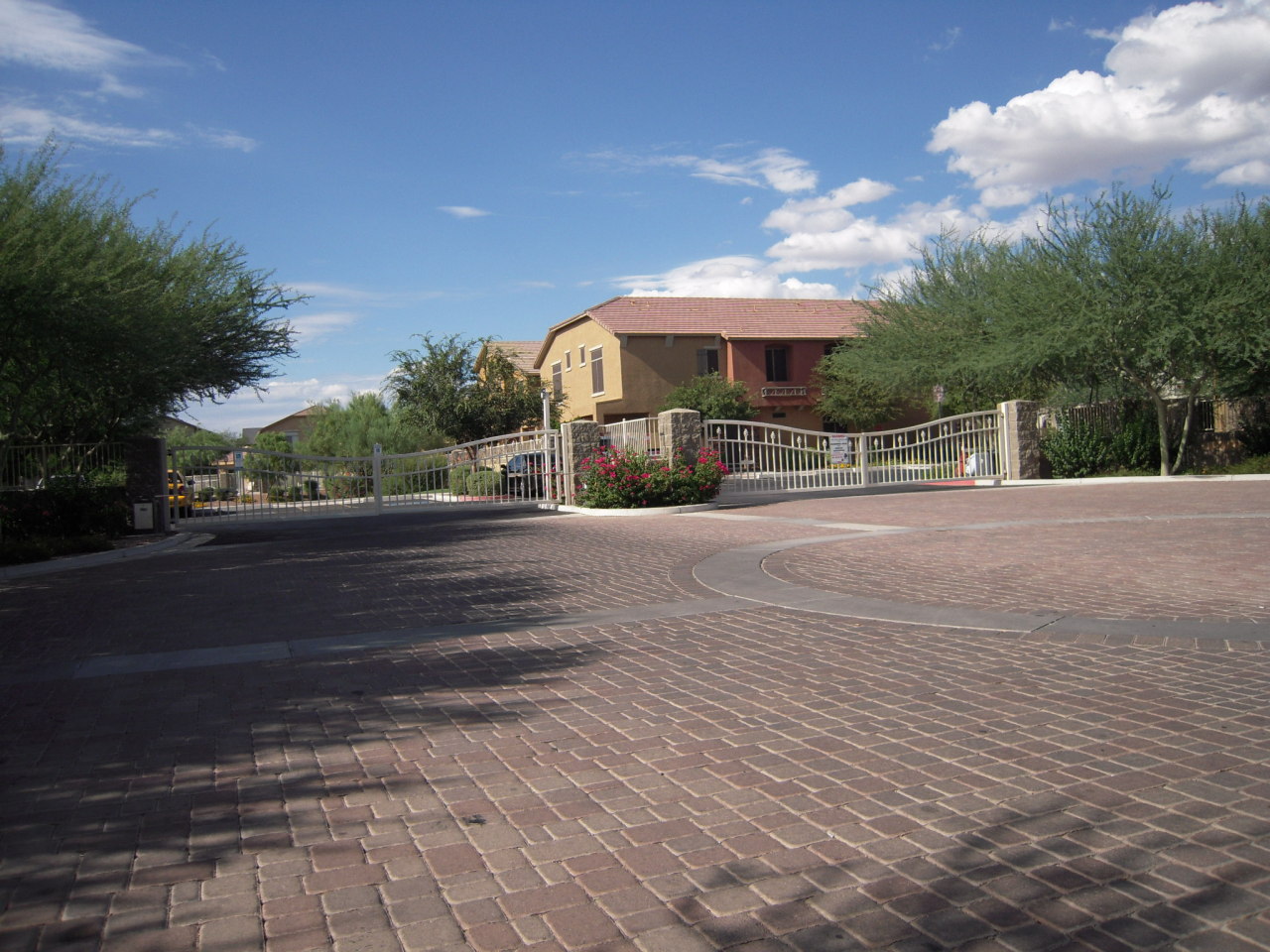 2150 East Bell Road, Unit 1133 Phoenix, AZ 85022 - Photo 13 of 18 gated entry