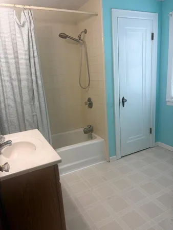 $180,000 | 707 11th Street Northwest, Austin, MN 55912