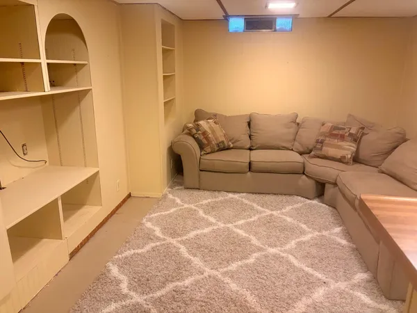 $180,000 | 707 11th Street Northwest, Austin, MN 55912