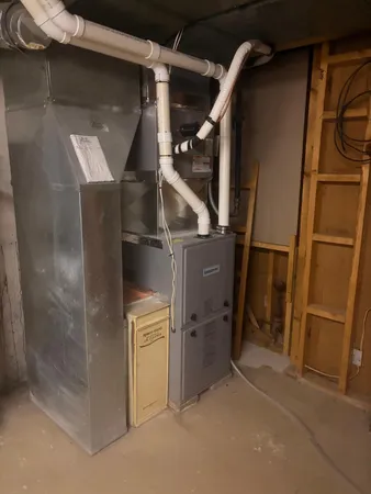 $180,000 | 707 11th Street Northwest, Austin, MN 55912