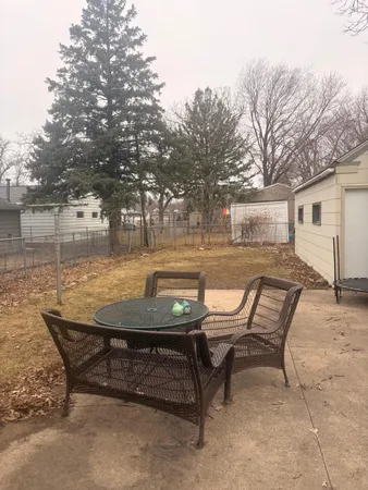 $180,000 | 707 11th Street Northwest, Austin, MN 55912