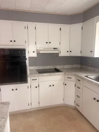 $180,000 | 707 11th Street Northwest, Austin, MN 55912