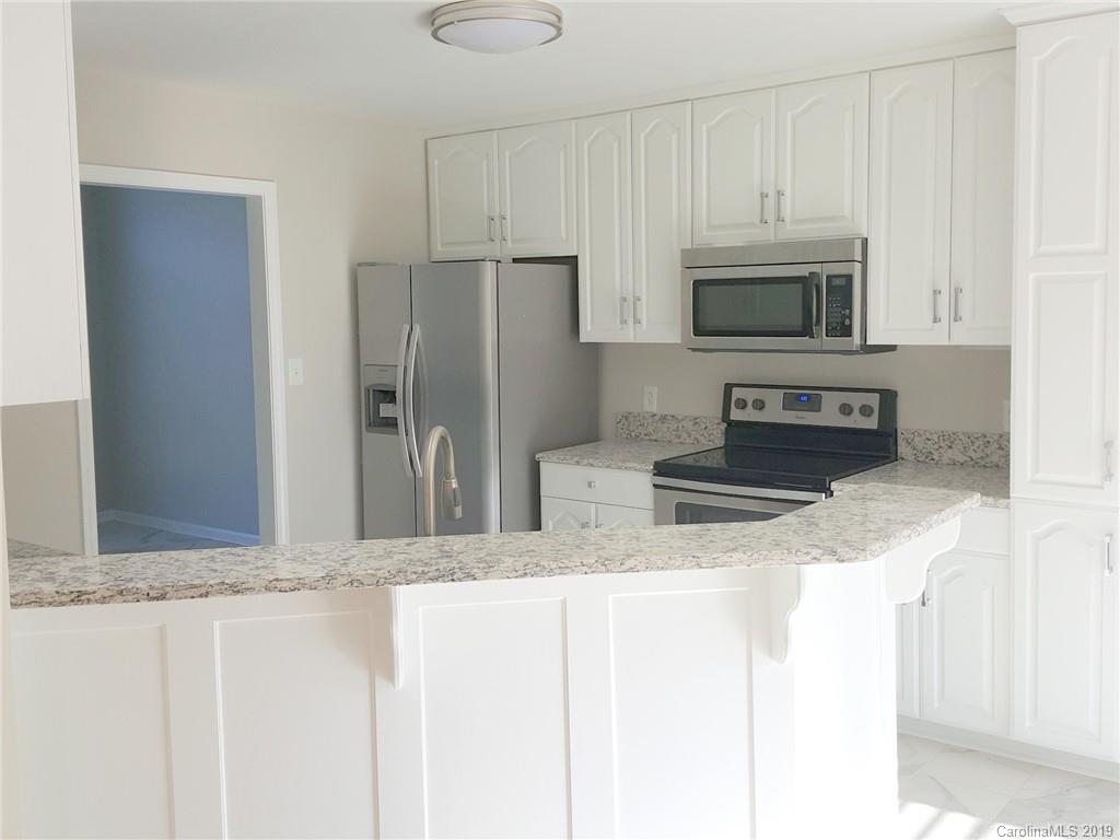 316 Quinn Road, Unit 2316 Clover, SC 29710 - Photo 8 of 18 Gallery Image 8
