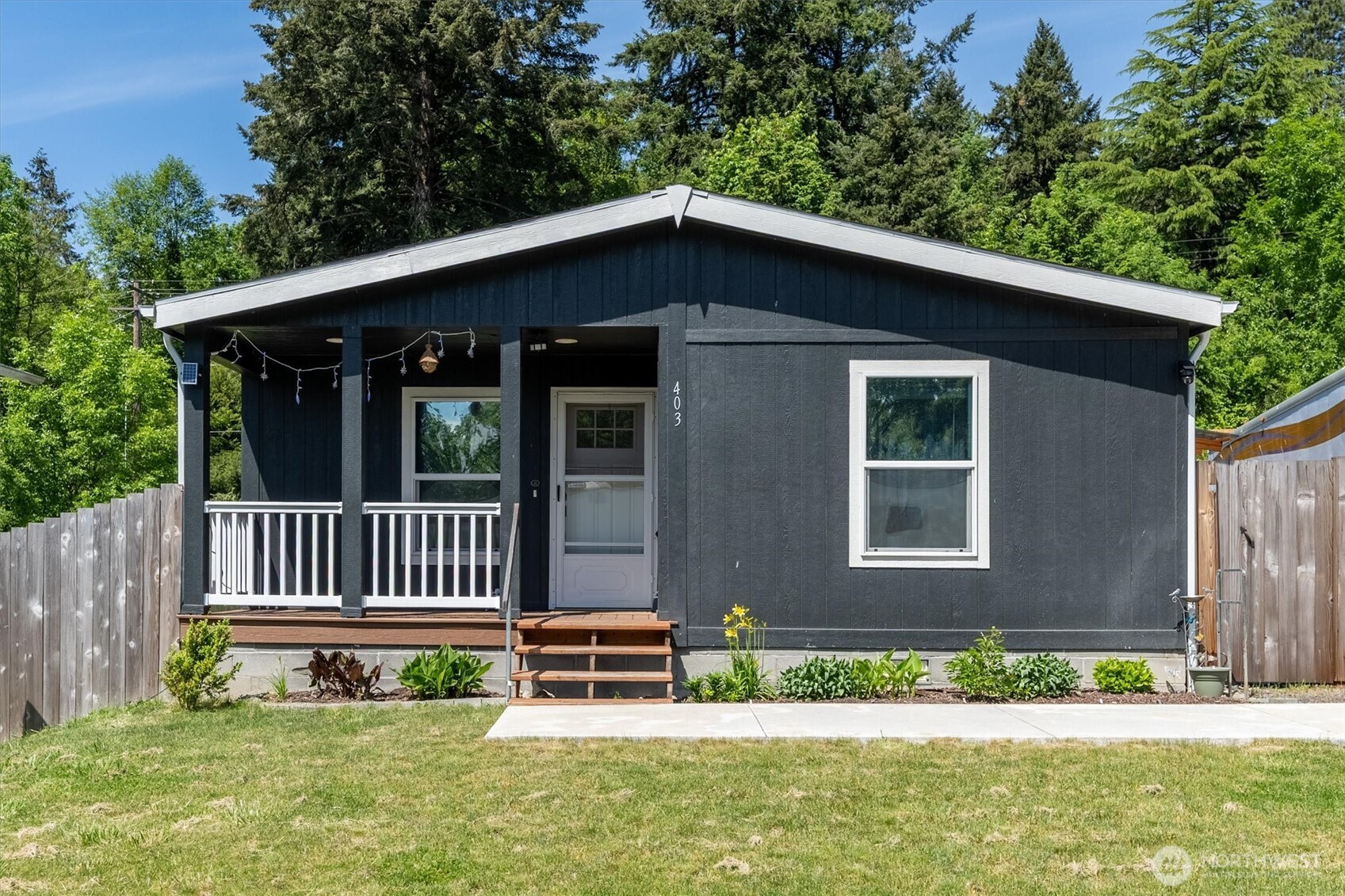 403 Rons Court Kelso, WA 98626 - Photo 1 of 39