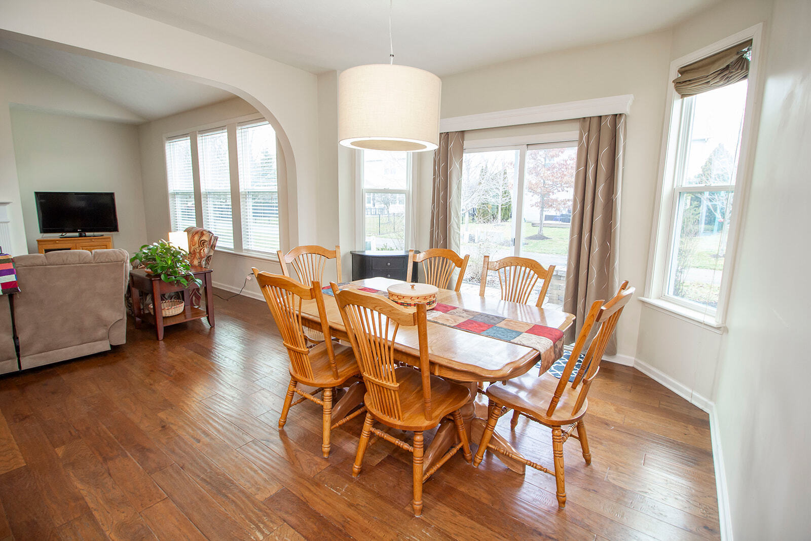 6220 Strathaven Road Noblesville, IN 46062 - Photo 10 of 35 Gallery Image 10